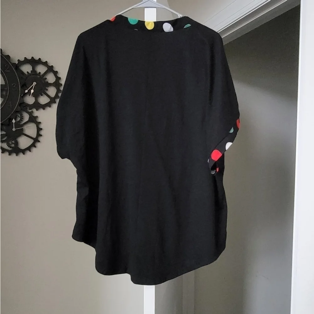 Plus Polka Dot Notch Rec Batwing Sleeve T-Shirt Black - Picture 5 of 7